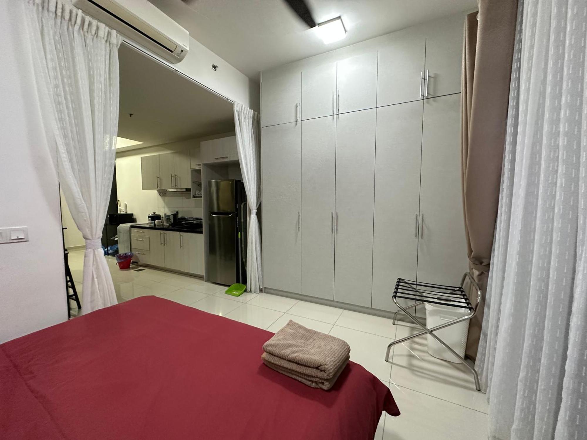 Kyra Homestay Centrus Soho Cyberjaya *Wifi And Pool* Exteriör bild