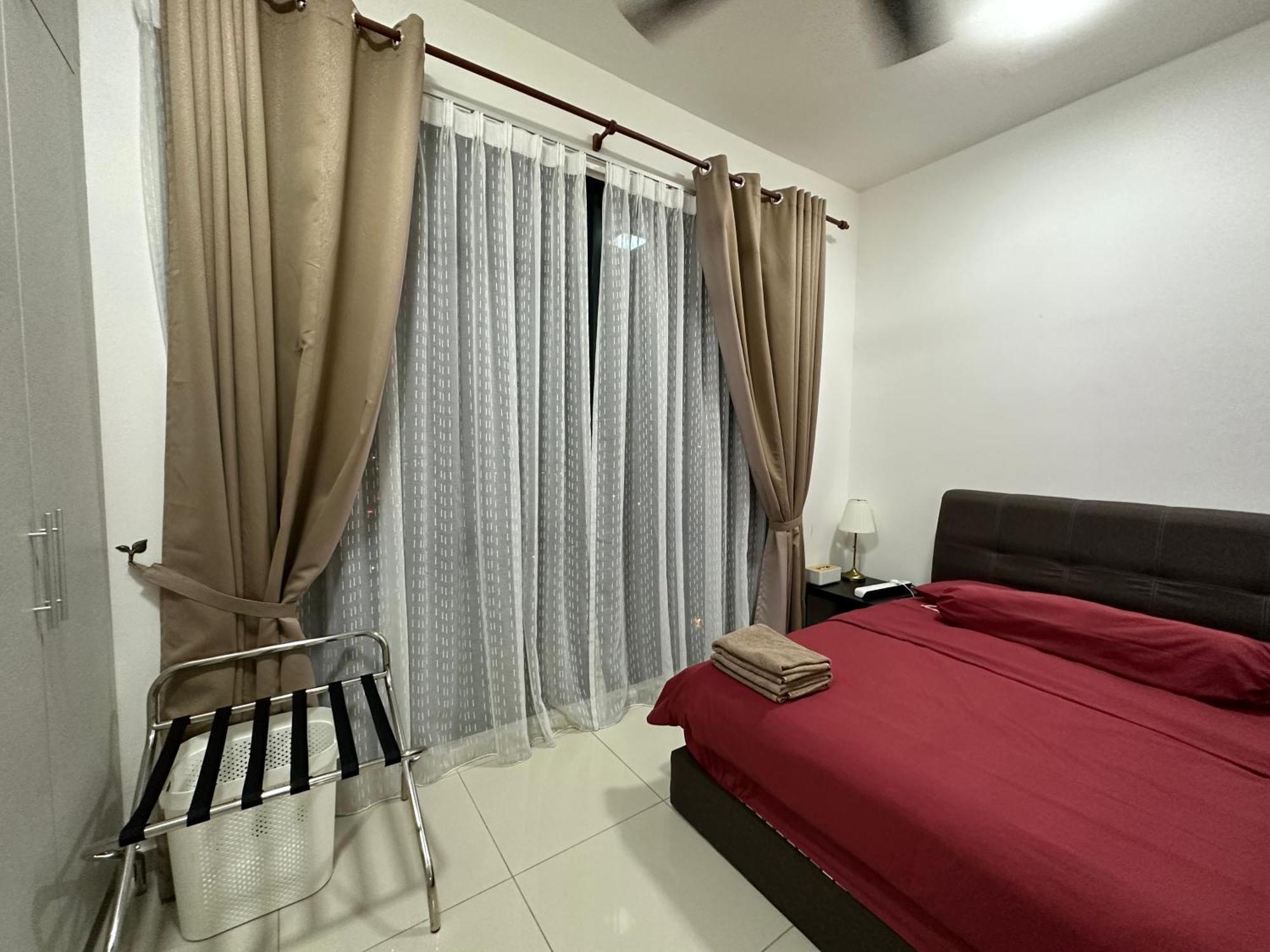 Kyra Homestay Centrus Soho Cyberjaya *Wifi And Pool* Exteriör bild
